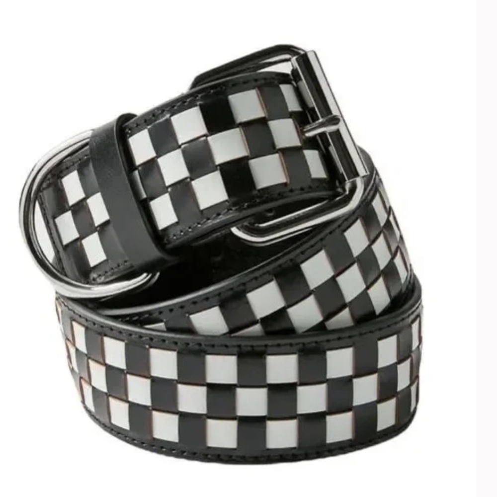 Checkered belt